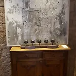 オステルリー ア ラ ヴィル ドゥ リヨン ロウファッハ