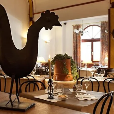 Le Domaine De Szálloda 3*