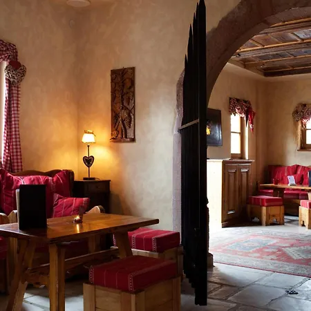Logis Hotel Domaine De Rouffach