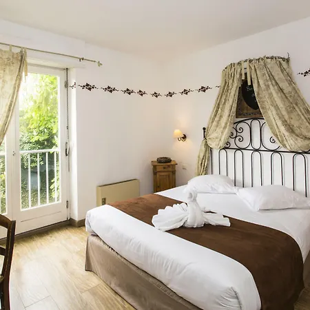 Hotel Logis Domaine De