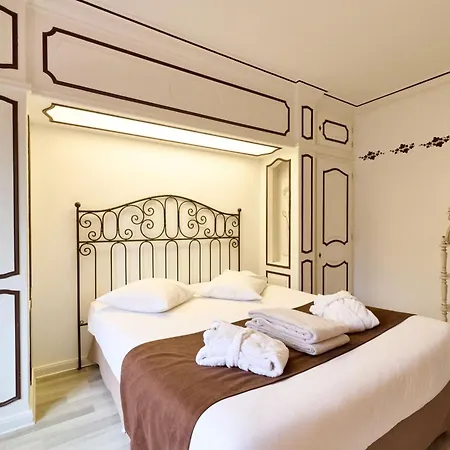 Logis Domaine De 3*