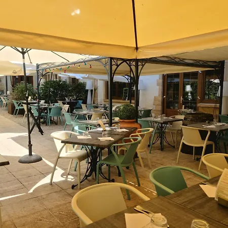Logis Domaine De Hotel