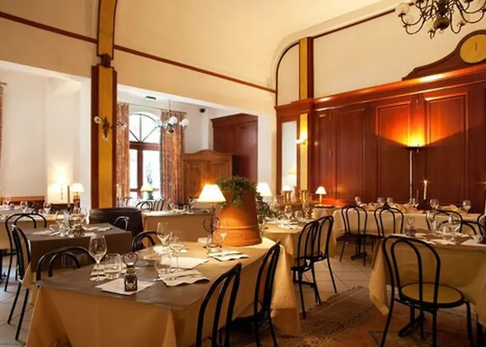 Hotel Logis Hotel Domaine De Rouffach 3*