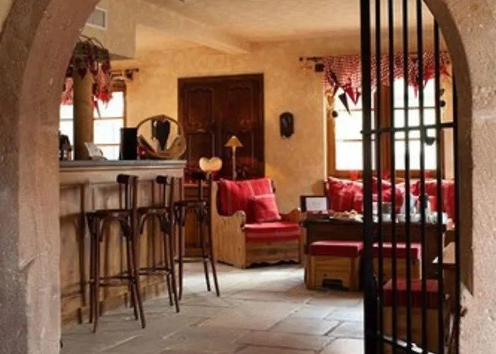 Hotel Logis Hotel Domaine De Rouffach 3*