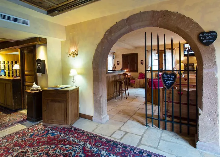 Hotel Logis Hotel Domaine De Rouffach 3*